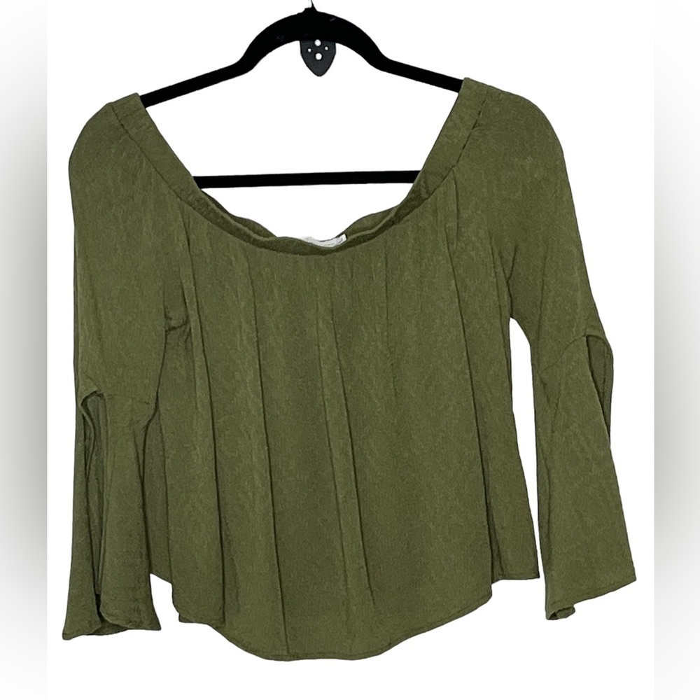 Nectar Green Cropped Bell Sleeve Top Sz Large